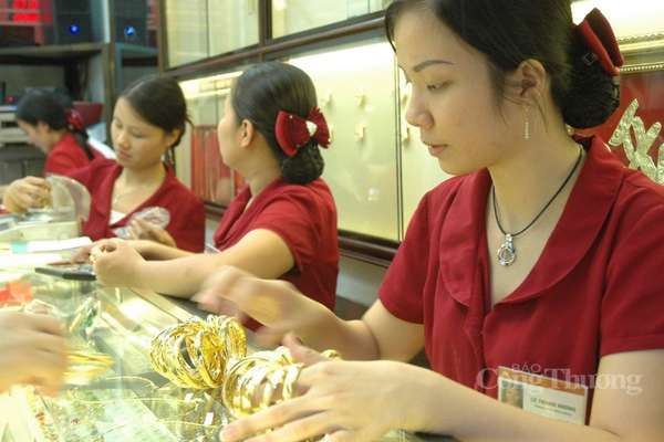 Dự báo giá vàng ngày mai 08/04/2025