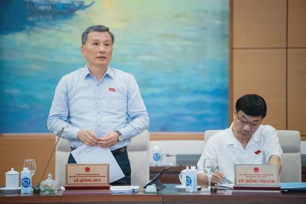 Chủ nhiệm Ủy ban Khoa học, Công nghệ và Môi trường Lê Quang Huy