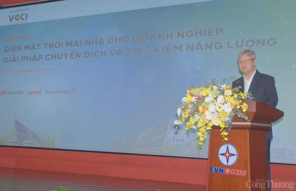 Điện mặt trời mái nhà: Cơ sở quan trọng giúp cộng đồng doanh nghiệp Việt Nam sở hữu chứng chỉ xanh