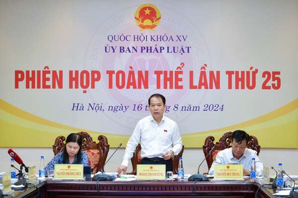 Ủy ban Pháp luật của Quốc hội tổ chức phiên họp toàn thể lần thứ 25