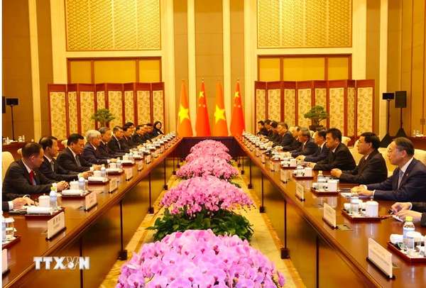 Tổng Bí thư, Chủ tịch nước Tô Lâm hội kiến Thủ tướng Trung Quốc Lý Cường