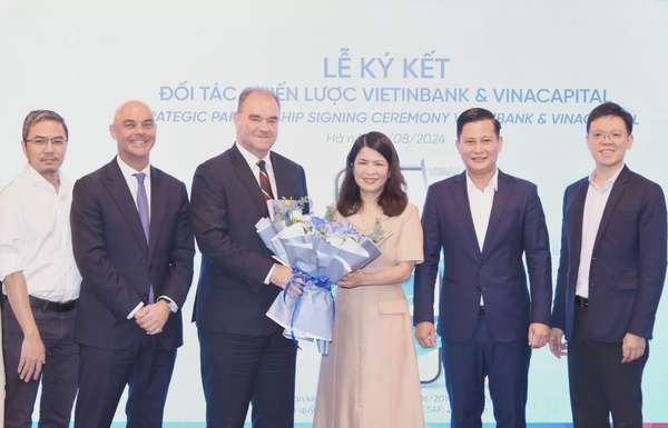 VietinBank và VinaCapital ký kết hợp tác chiến lược