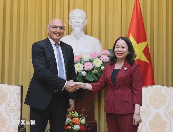 Phó Chủ tịch nước Võ Thị Ánh Xuân tiếp Đặc phái viên của Tổng thống Azerbaijan