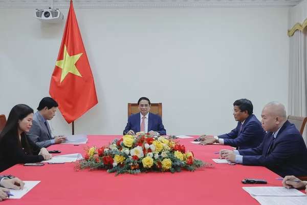 Thủ tướng Việt Nam-Thái Lan nhất trí sớm nâng cấp quan hệ hai nước lên Đối tác Chiến lược toàn diện