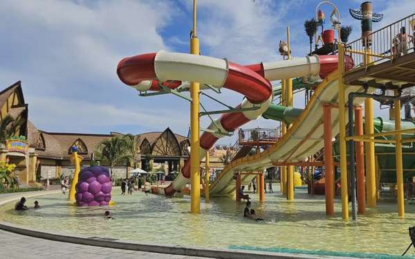 Khu du lịch Vinpearl Cửa Hội thị xã Cửa Lò ‘hút’ khách du lịch Khu du lịch Vinpearl Cửa Hội thị xã Cửa Lò ‘hút’ khách du lịch