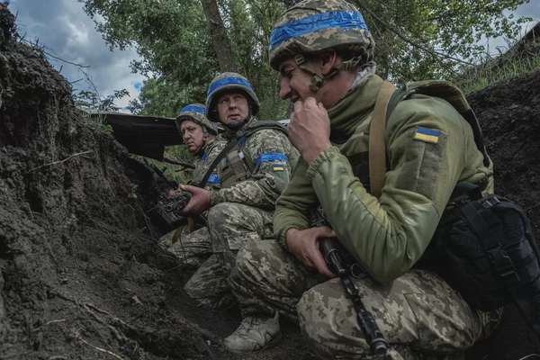 Chiến sự Nga - Ukraine sáng 4/9: Lính Ukraine ra hàng Nga; Kiev bắt giữ khí tài Nga