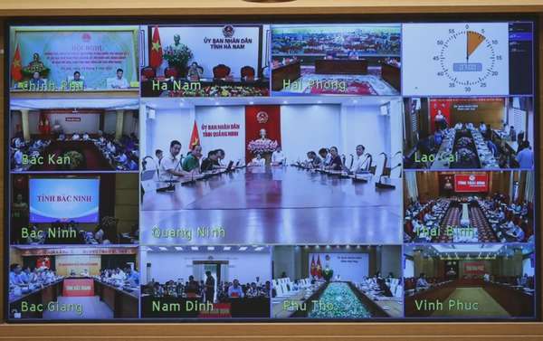 Hội nghị được kết nối trực tuyến từ Trụ sở Chính phủ tới các địa phương bị ảnh hưởng bởi cơn bão. (Ảnh: VGP/Nhật Bắc)