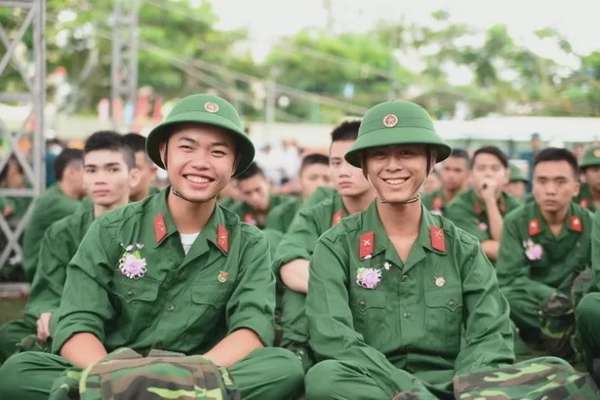 Kiến nghị công dân đỗ vào các trường phải đi nghĩa vụ quân sự trước, đi học sau