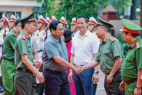 Thủ tướng yêu cầu nghiên cứu và nhân rộng mô hình 'Tỉnh an toàn giao thông'