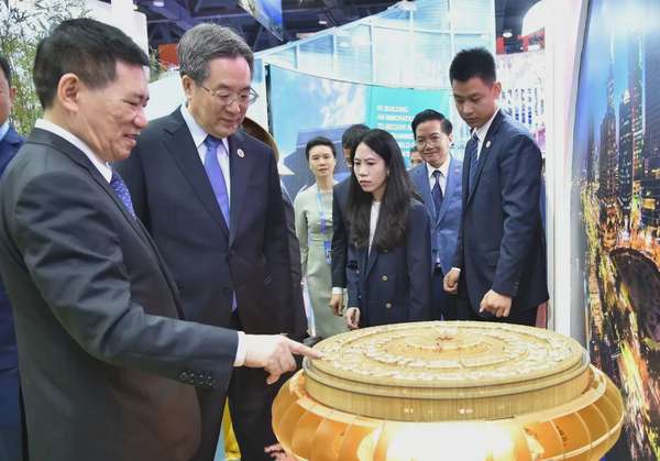 Khai mạc Không gian triển lãm “TP. Hồ Chí Minh - Thành phố với những sắc màu quyến rũ” tại Trung Quốc