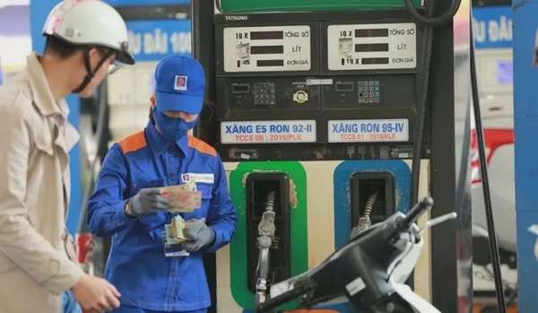 Xăng RON 92 E5 chưa được người dùng hiểu rõ về hiệu quả giảm phát thải tại thị trường Việt Nam. Ảnh: Bách hóa xanh
