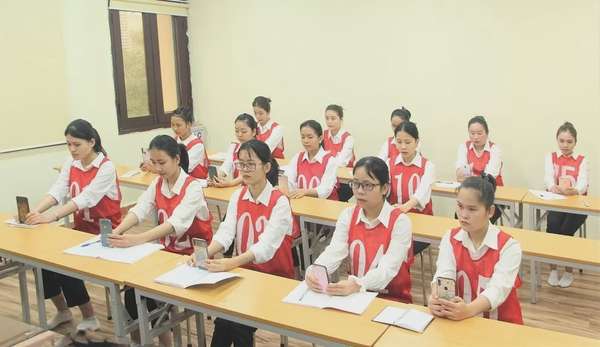 Doanh nghiệp tích cực ứng dụng khoa học công nghệ vào hoạt động tuyển dụng. Ảnh: DN