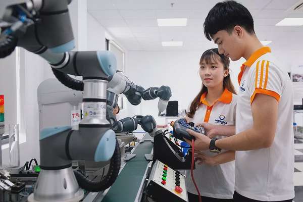 Khoa học công nghệ, đổi mới sáng tạo có vai trò quan trọng trong thúc đẩy tăng trưởng và chuyển dịch cơ cấu kinh tế theo hướng hiện đại, bền vững. Ảnh minh họa