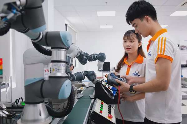 Vì sao sinh viên học ngành STEM cần được vay tín dụng?