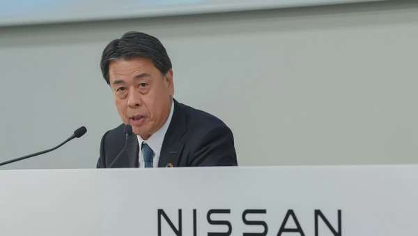 Honda trở lại bàn đàm phán nếu CEO Nissan từ chức