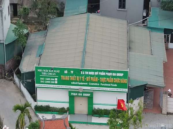 Nhà máy Loramen mà vợ chồng Phú Lê quảng cáo có cánh và sự thật… ‘gẫy cánh’ Nhà máy Loramen mà vợ chồng Phú Lê quảng cáo có cánh và sự thật… ‘gẫy cánh’
