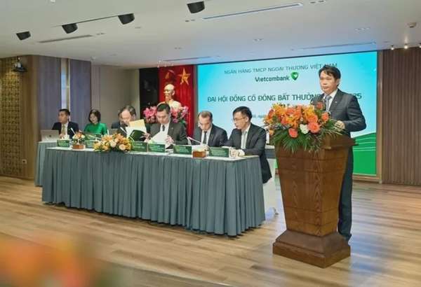 Đại hội đồng cổ đông bất thường Vietcombank: Bầu và miễn nhiệm thành viên HĐQT
