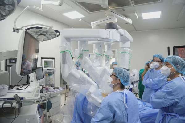 Cập nhật tiến bộ trong chẩn đoán và điều trị ung thư