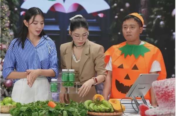 Quảng cáo dối lừa bất chấp bão ‘phong sát’