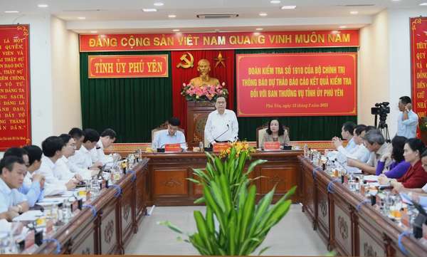 Chủ tịch Quốc hội Trần Thanh Mẫn làm Trưởng Đoàn đã có buổi làm việc với Ban Thường vụ Tỉnh uỷ Phú Yên