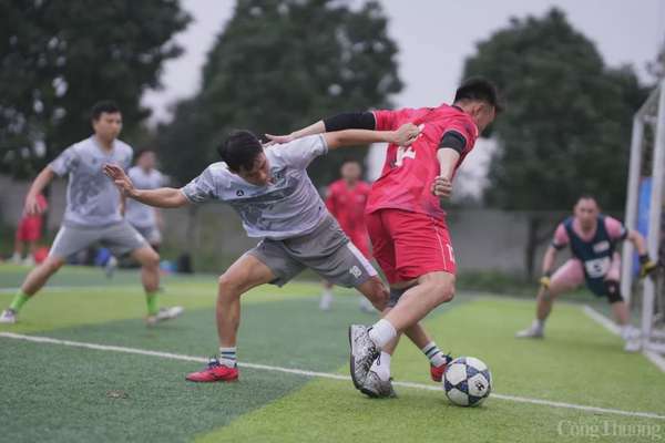 Sôi động giải bóng đá Hội thao Đoàn TNCS Hồ Chí Minh Chính phủ