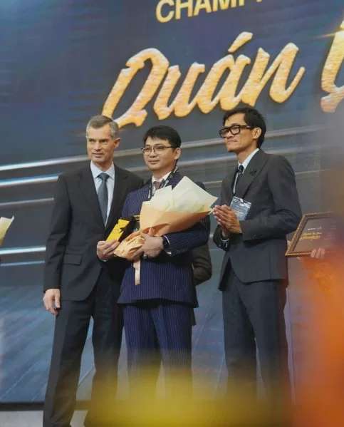 Cuộc tranh tài kịch tính giữa những 'nghệ nhân' đánh giày