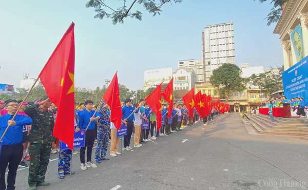 Hơn 10.000 người tham gia Ngày chạy vì Hải Phòng xanh, văn minh và thân thiện năm 2025