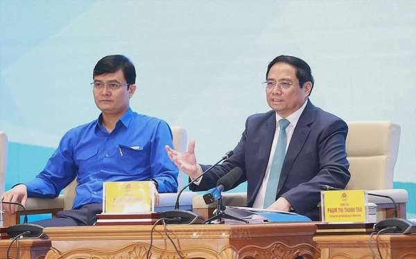 Thủ tướng Chính phủ gặp mặt, đối thoại với thanh niên năm 2024. Ảnh: TTXVN