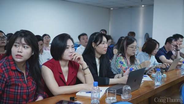 Báo Công Thương tổ chức lớp bồi dưỡng chuyển đổi số và ứng dụng trí tuệ nhân tạo
