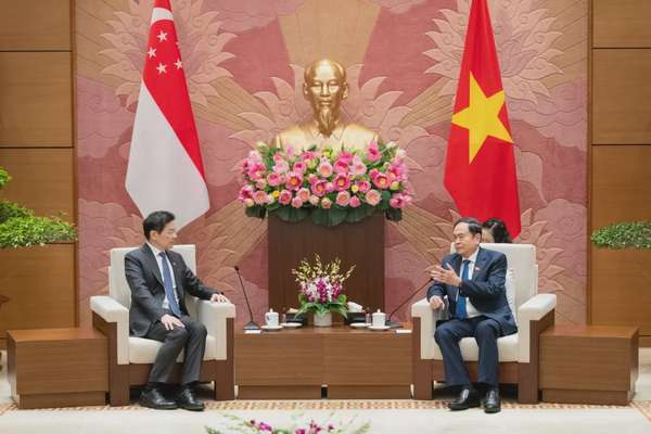 Chủ tịch Quốc hội Trần Thanh Mẫn hội kiến Thủ tướng Cộng hòa Singapore Lawrence Wong