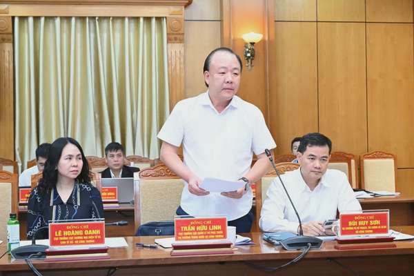 Chùm ảnh: Đoàn công tác của Chính phủ làm việc với tỉnh Bắc Giang về giải pháp thúc đẩy tăng trưởng