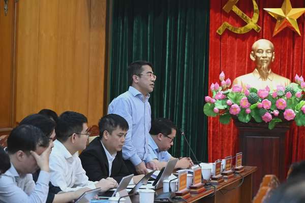 Chùm ảnh: Đoàn công tác của Chính phủ làm việc với tỉnh Bắc Giang về giải pháp thúc đẩy tăng trưởng