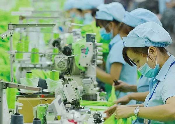 Xúc tiến xuất khẩu tại chỗ sẽ giúp doanh nghiệp dệt may mở rộng thị trường (Ảnh minh hoạ)