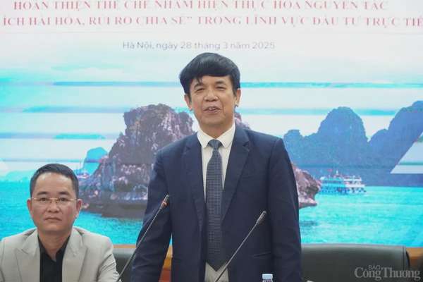 GS.TS Lê Hồng Hạnh phát biểu tại hội nghị.