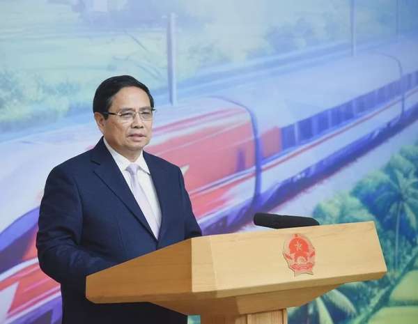 Thủ tướng giao dựng 'sếu đầu đàn' cho công nghiệp đường sắt