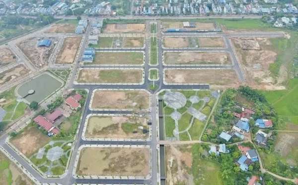 thị trường bất động sản vùng ven đô Hà Nội đang chứng kiến sự tăng giá đáng kể. Ảnh minh họa