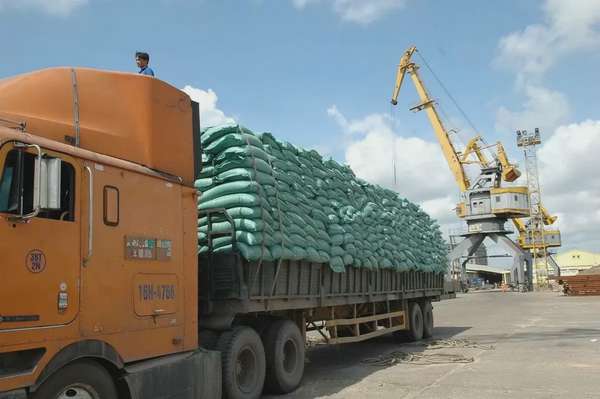 Kiểm soát thương mại chiến lược: Bước tiến giúp doanh nghiệp hạn