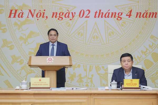 Thủ tướng nhấn mạnh: Phải đặt niềm tin, hy vọng, tạo động lực, truyền cảm hứng, tạo bước ngoặt về phát triển kinh tế tư nhân - Ảnh: VGP/Nhật Bắc