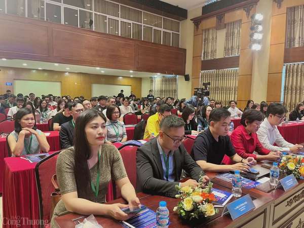 Cơ hội vươn tầm quốc tế qua thương mại điện tử