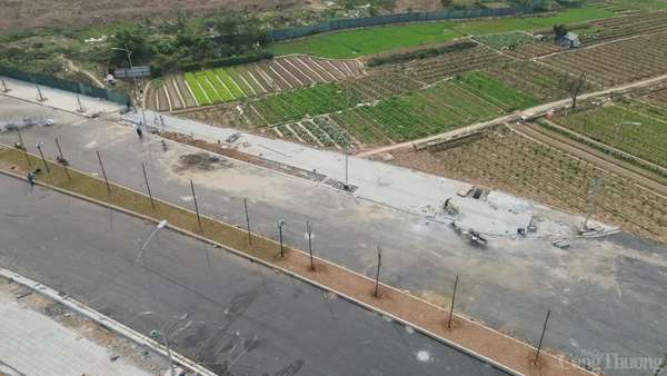 Hà Nội: Cận cảnh đường nối hai quận dự kiến thông xe vào tháng 5