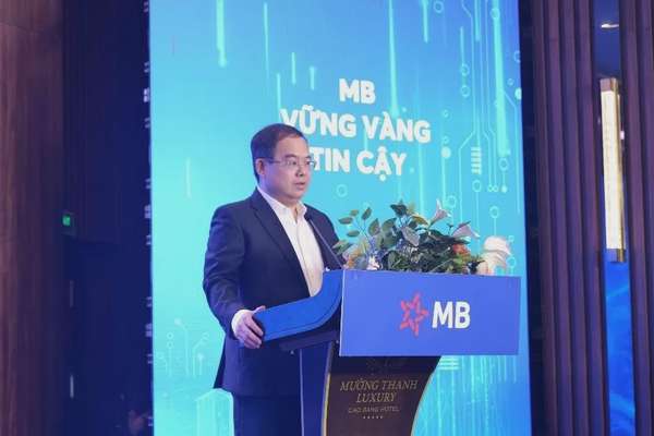 Khai trương MB Cao Bằng, mở ra cơ hội tài chính cho người dân và doanh nghiệp địa phương