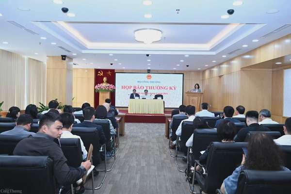 Chùm ảnh: Bộ Công Thương họp báo thường kỳ quý I/2025 Chùm ảnh: Bộ Công Thương họp báo thường kỳ quý I/2025
