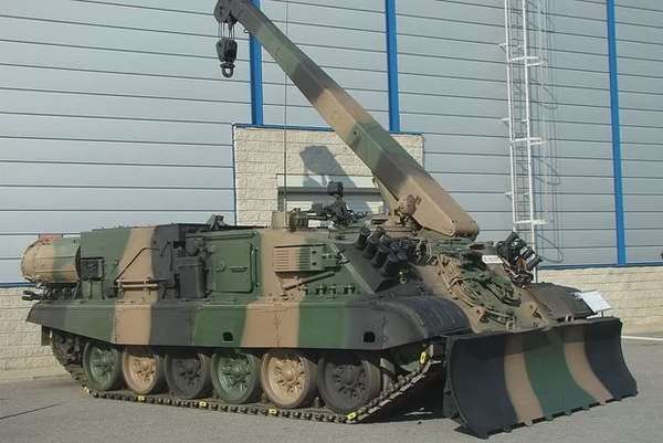 Hoa Kỳ chỉ ra “xe tăng biểu tượng” bất khả chiến bại của Nga