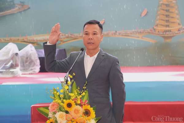 Sôi nổi Giải bơi chải Việt Trì mở rộng năm 2025 Sôi nổi Giải bơi chải Việt Trì mở rộng năm 2025