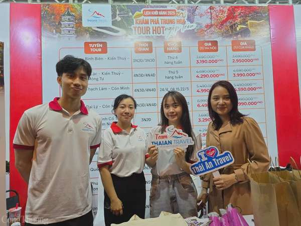 Hà Nội kể chuyện di sản qua từng món quà du lịch