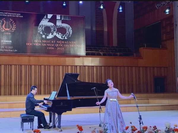 Nghệ sĩ piano Bùi Đăng Khánh - tình yêu đất nước qua những phím đàn