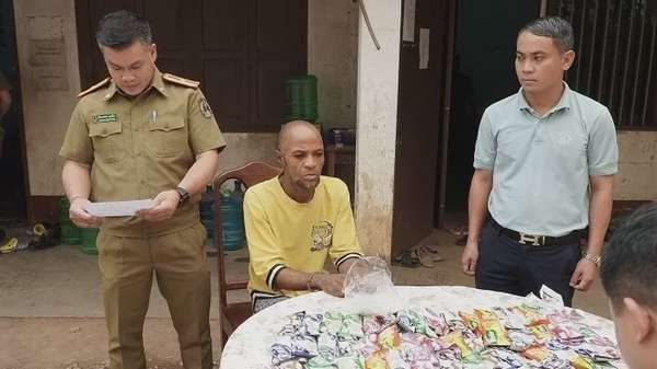 Điện Biên trao thưởng nóng lực lượng bắt đối tượng vận chuyển 10kg heroin