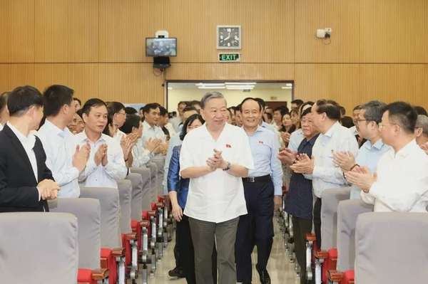 Tổng Bí thư Tô Lâm và ba chữ 'miễn' chạm tới triệu niềm tin