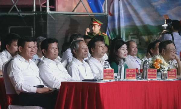 du lịch biển hải tiến 2025
