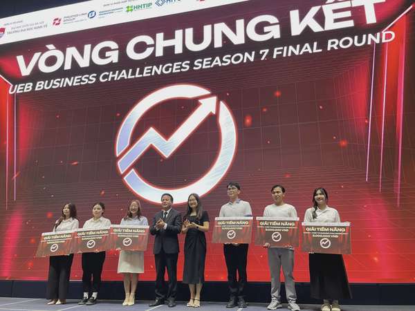 Quán quân Business Challenges mùa 7 gọi tên Llamas và Trailblazers